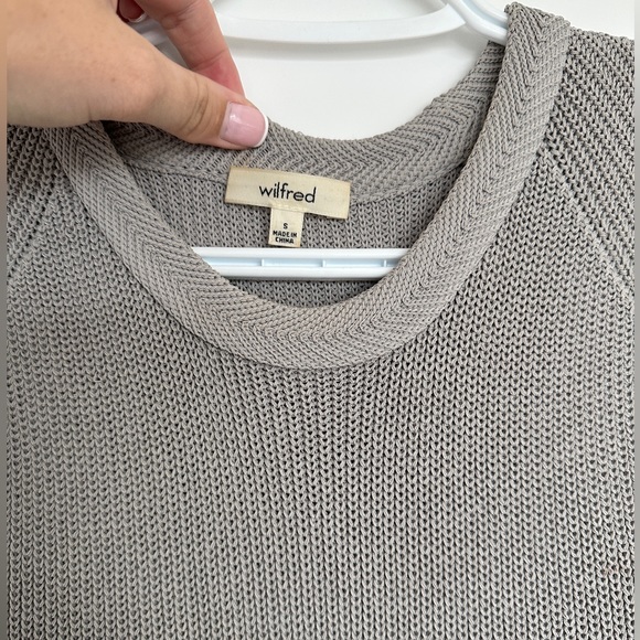 Wilfred Beige Tank Top Blouse Size Small - Picture 2 of 3